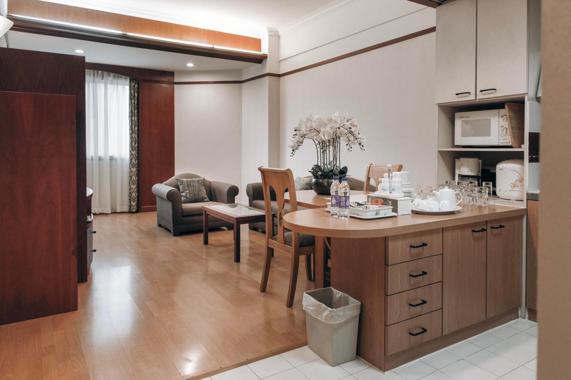 Beijing Lido Serviced Residence Fangyuan West Road Branch Exterior photo