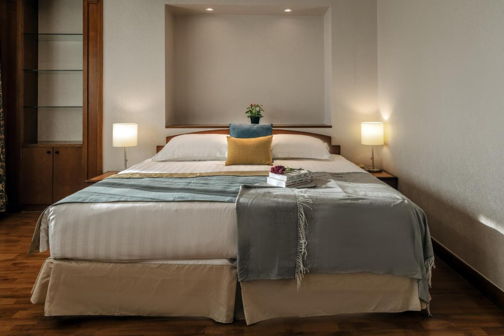 Beijing Lido Serviced Residence Fangyuan West Road Branch Exterior photo