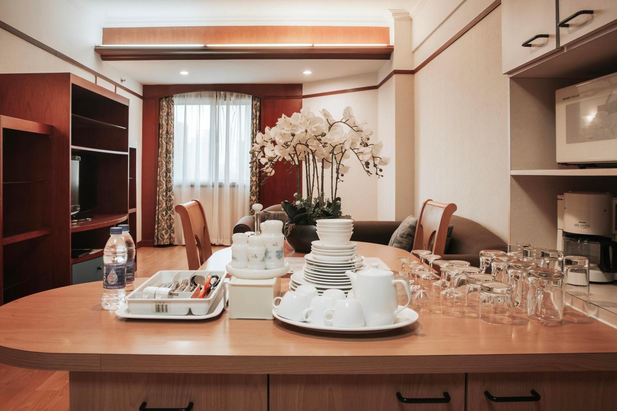 Beijing Lido Serviced Residence Fangyuan West Road Branch Exterior photo
